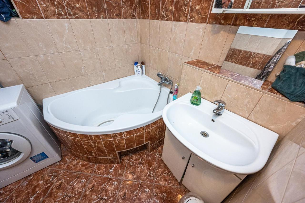 Apartment Lublanska 48 Praag Buitenkant foto