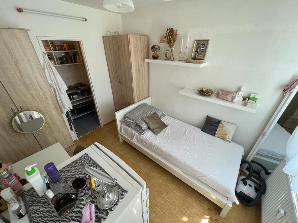 Apartment Lublanska 48 Praag Buitenkant foto