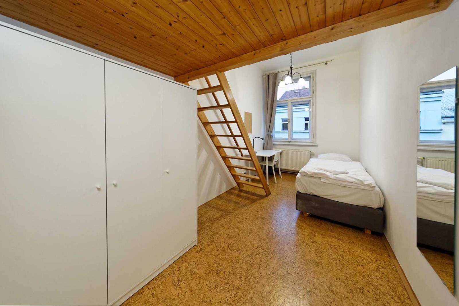 Apartment Lublanska 48 Praag Buitenkant foto